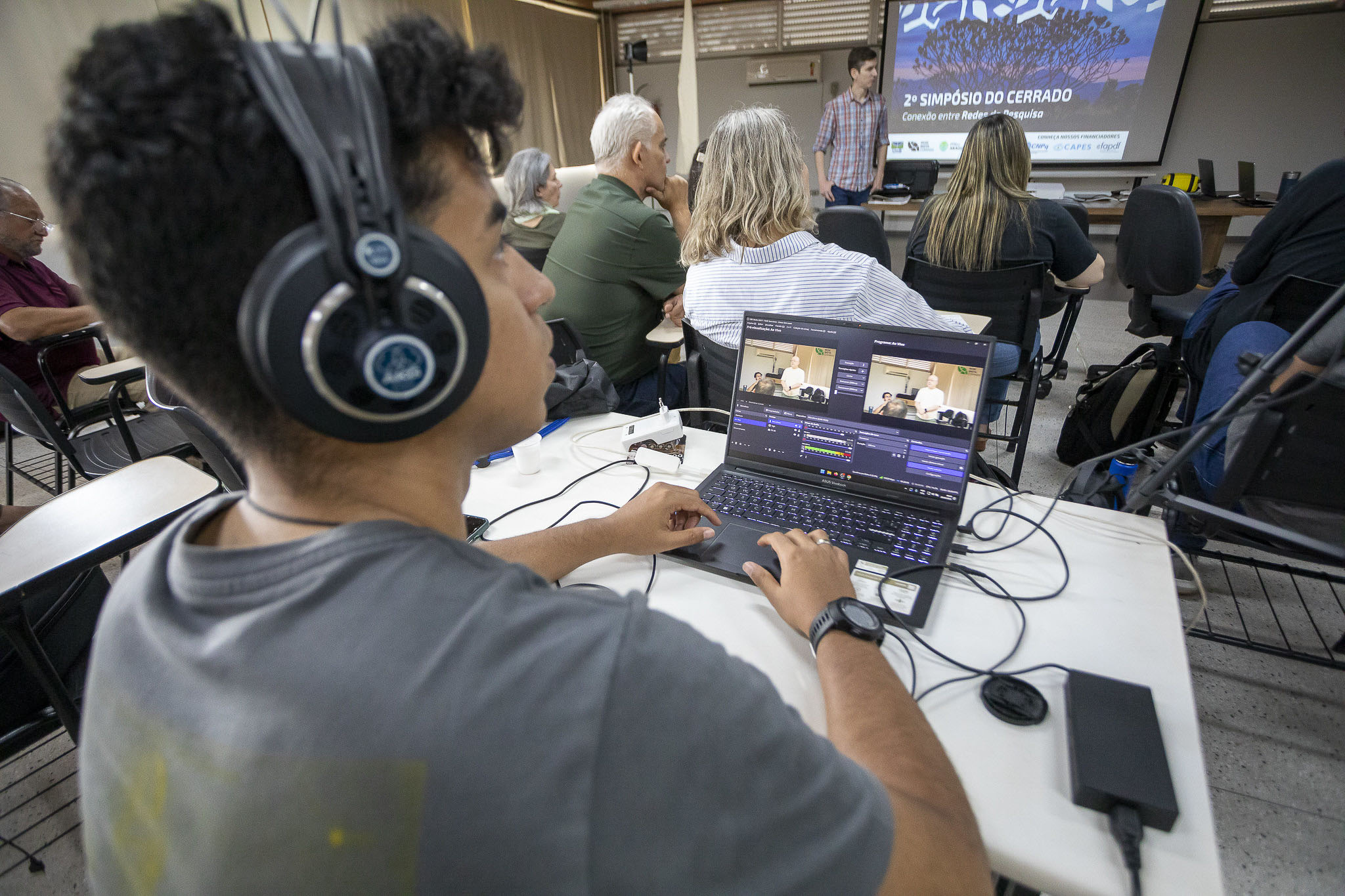 Imagem 2º Simpósio do Cerrado--5 da 2° Simposio Cerrado de expedicoes/simposio_25